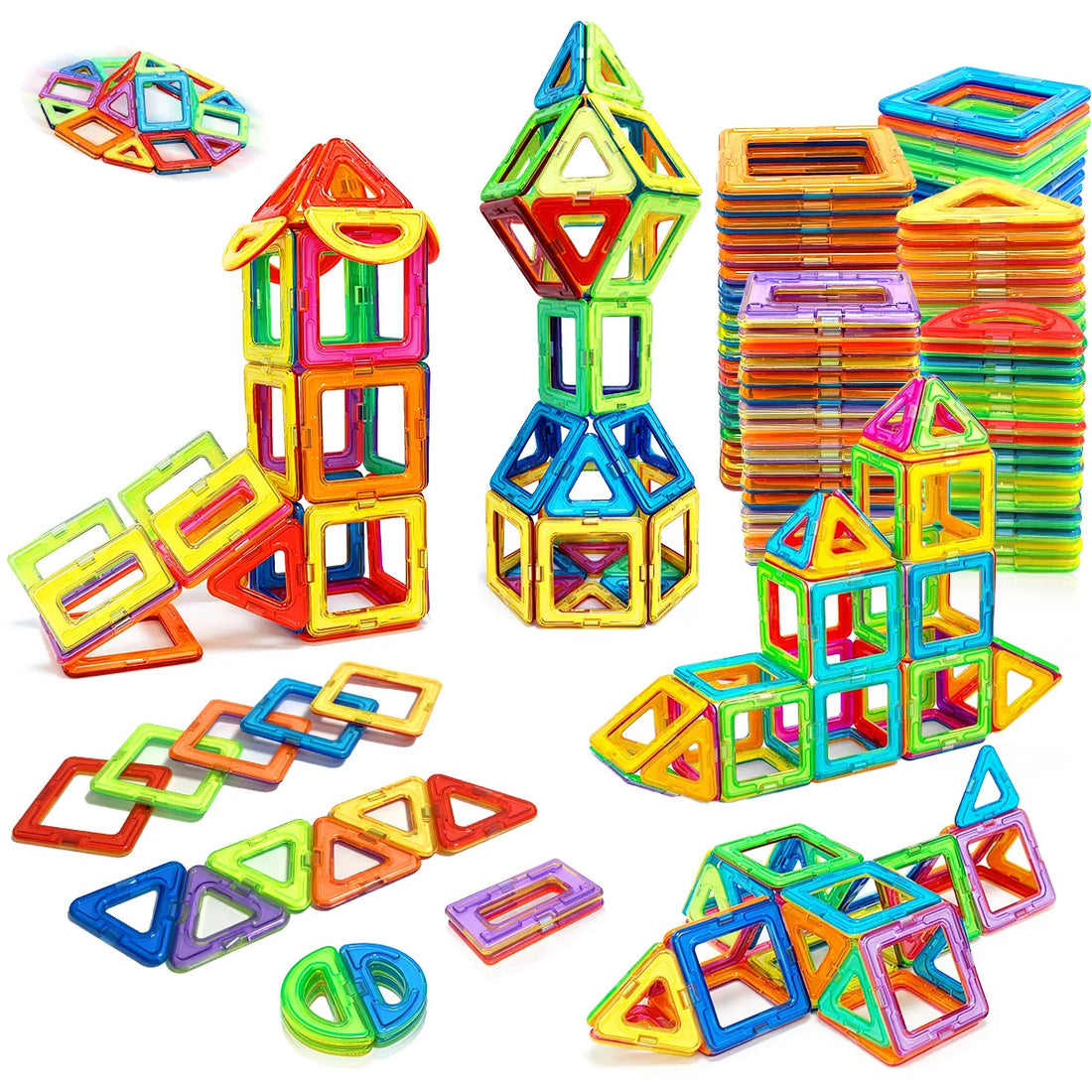 Magnetic tiles building set with squares and triangles